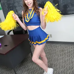 Alex Blake in 'Dogfart' - Interracial Pickups (Thumbnail 3)