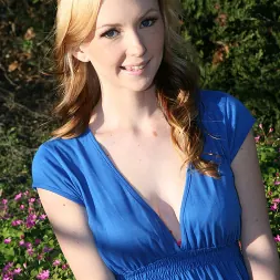 Amy Quinn in 'Dogfart' - Interracial Pickups (Thumbnail 1)