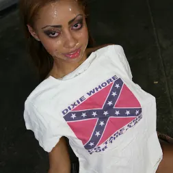 Angel Cummings en - Cum Bang (foto 30) Angel Cummings en 'Dogfart' - Cum Bang (Miniatura 30)