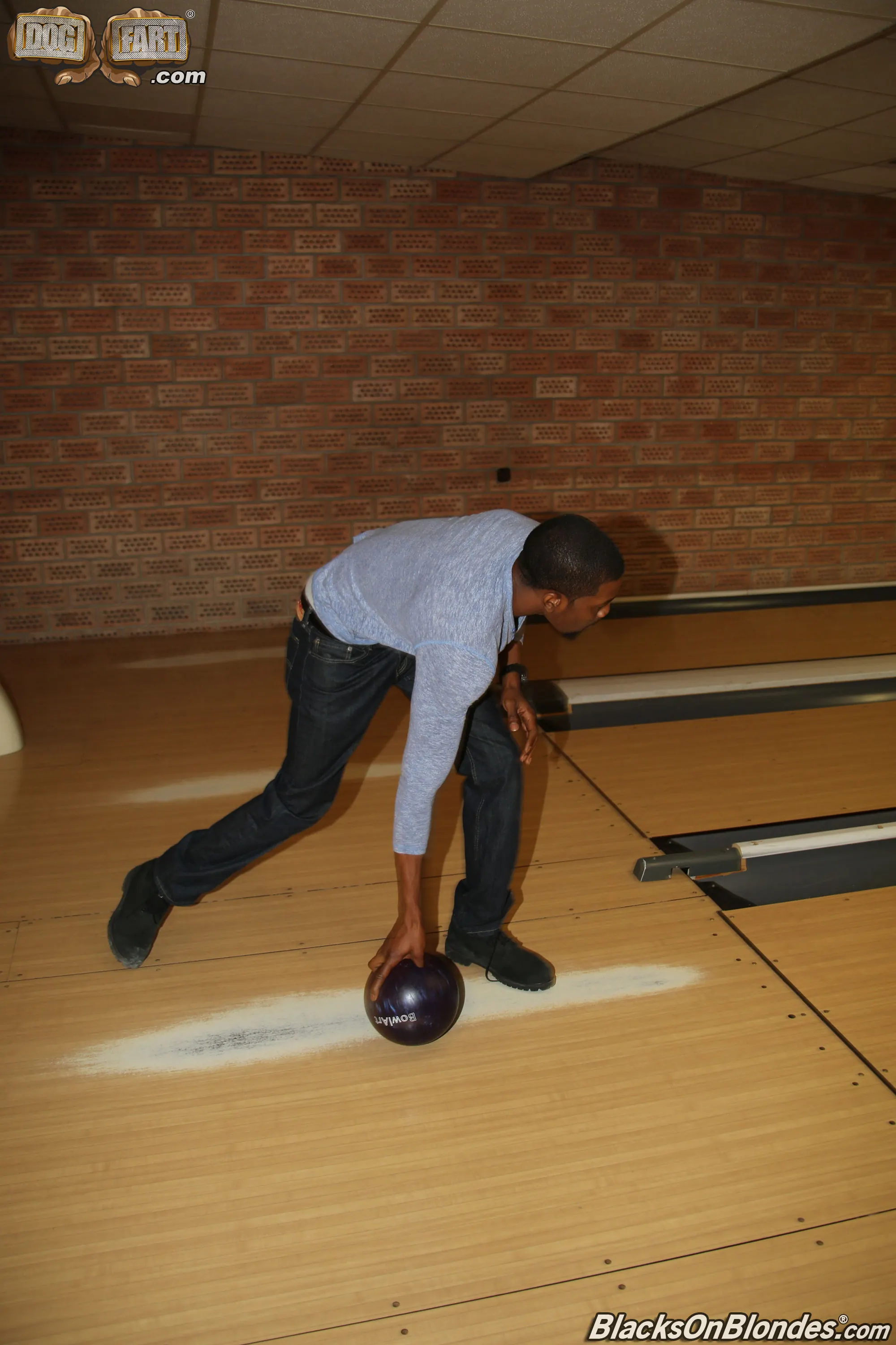 Anina Silk in 'and Diya Noir - Blacks On Blondes' from 'Dogfart' (Photo 3) Dogfart 'and Diya Noir - Blacks On Blondes' starring Anina Silk (Photo 3)