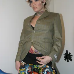 Candy Monroe in 'Dogfart' Candy Monroe (Thumbnail 3)