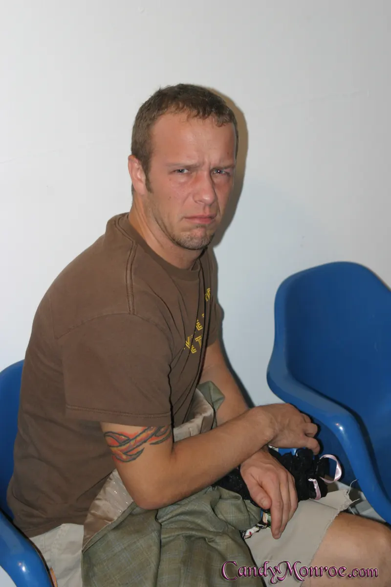 Candy Monroe en 'Candy Monroe' from 'Dogfart' (foto 13) Dogfart 'Candy Monroe' protagonizando Candy Monroe (foto 13)