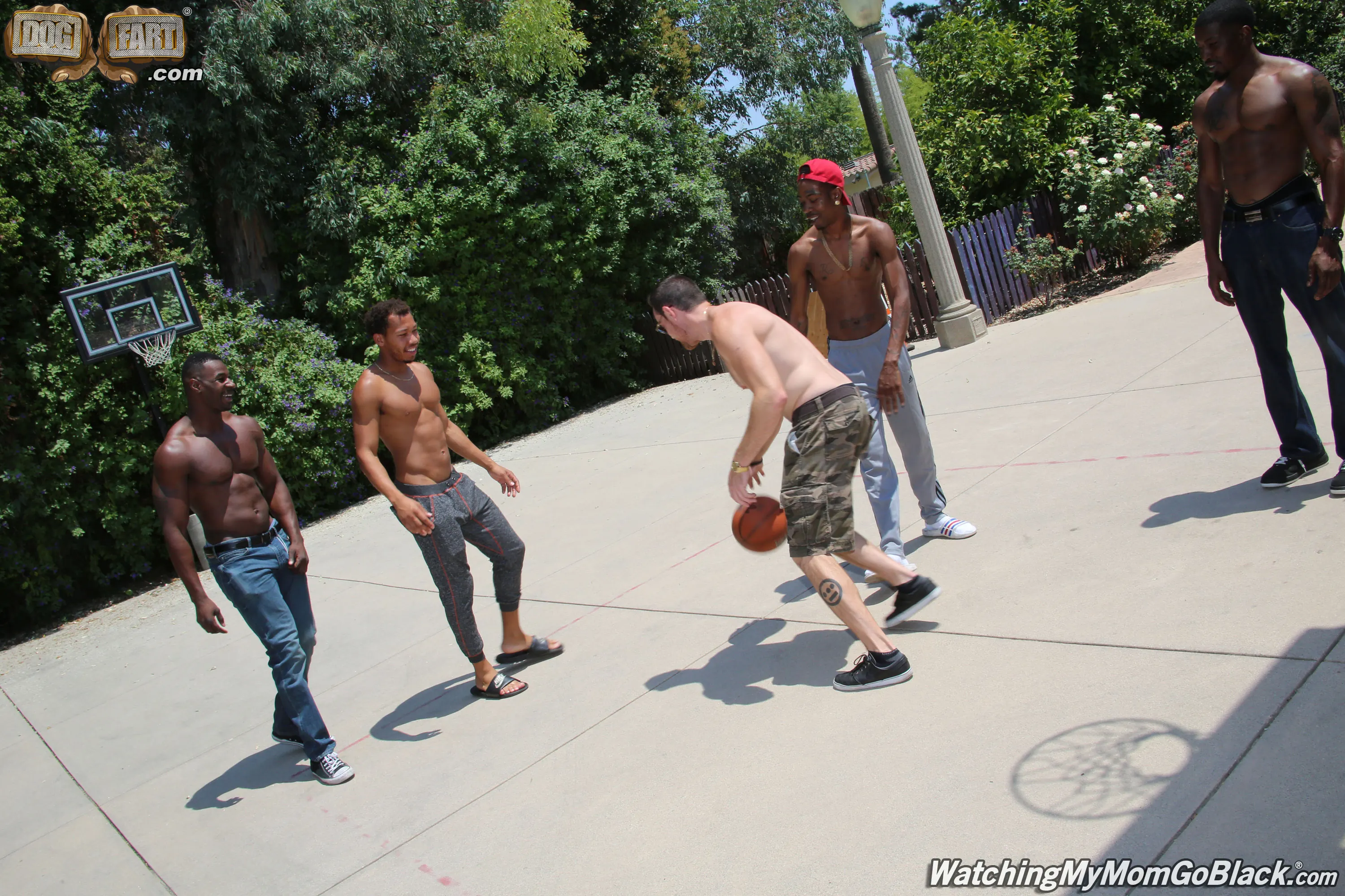 Dogfart '- Watching My Mom Go Black' starring Brooke Tyler (Photo 3)