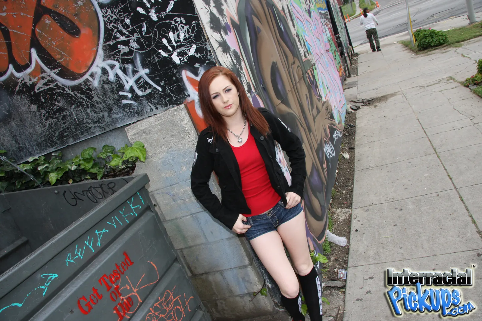 Dogfart '- Interracial Pickups' starring Cameron Love (Photo 3)