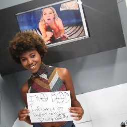 Carmen Valentina in 'Dogfart' and Daizy Cooper - Glory Hole (Thumbnail 8)