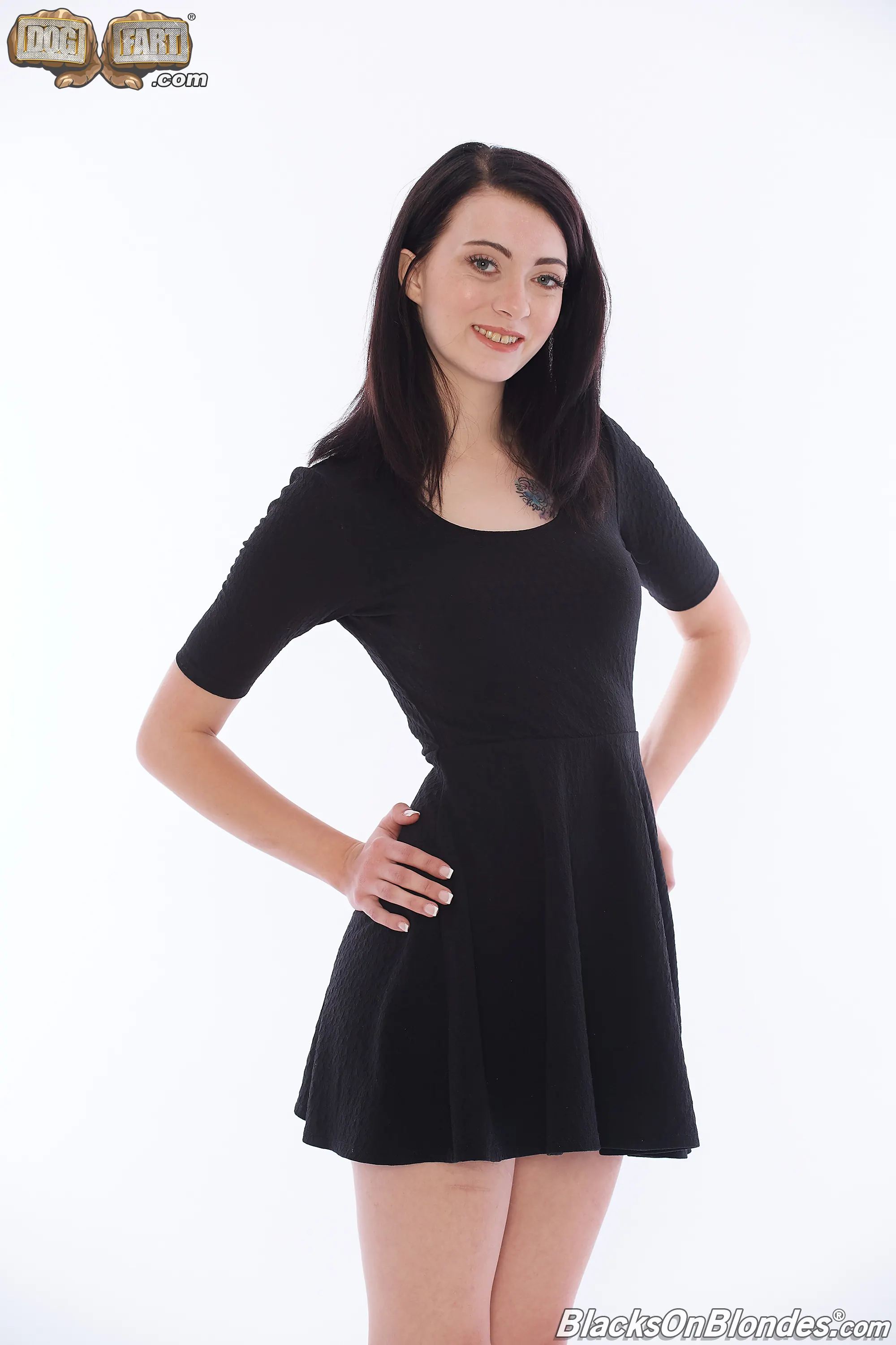 Dogfart '- Blacks On Blondes' protagonizando Corra Cox (foto 6)