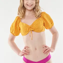 Daisy Bean in - Blacks On Blondes (Photo 20) Daisy Bean in 'Dogfart' - Blacks On Blondes (Thumbnail 20)