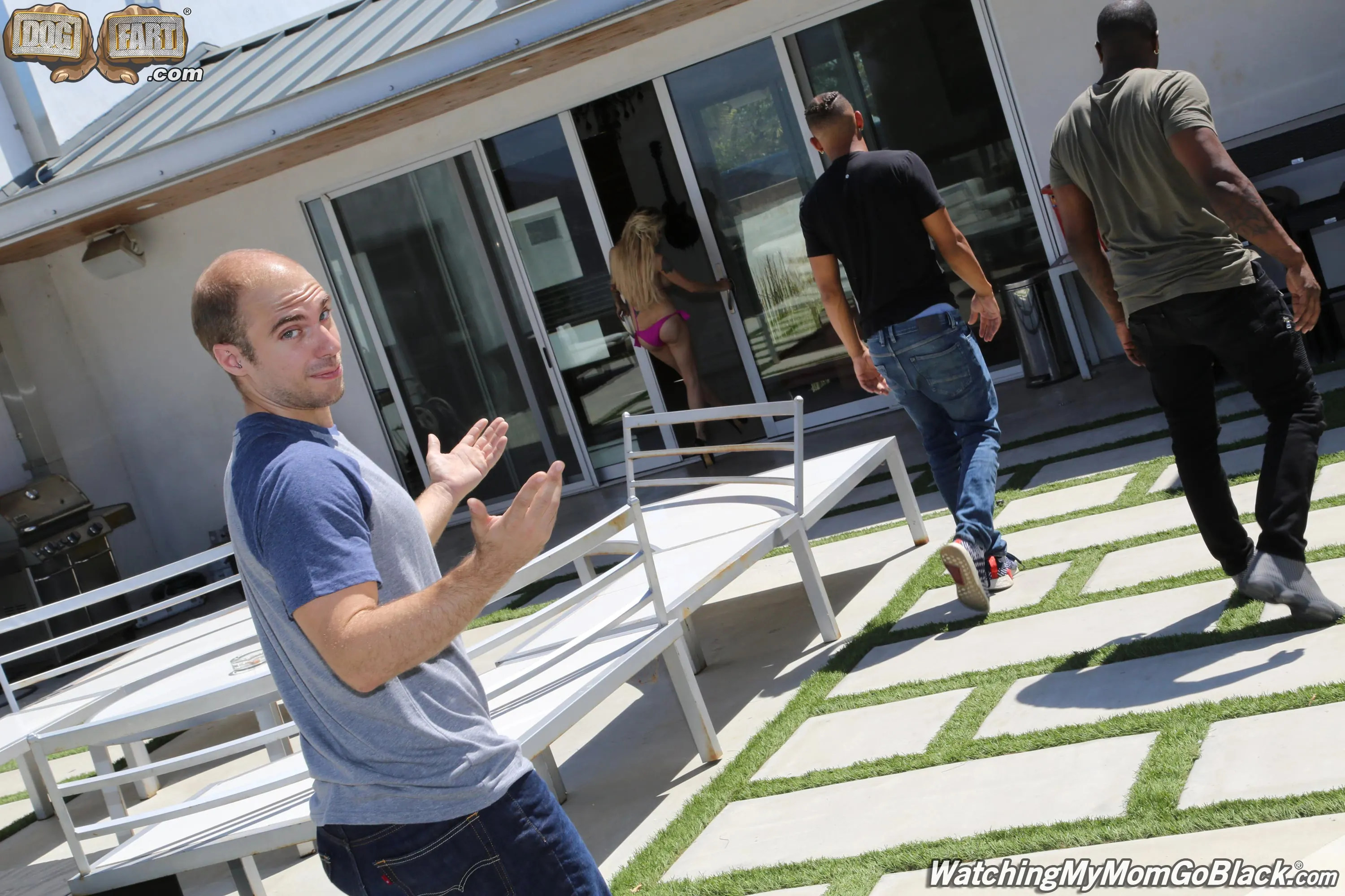 Dogfart '- Watching My Mom Go Black' starring Danielle Derek (Photo 6)