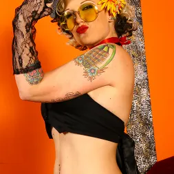 Candy Monroe in 'Dogfart' Candy Monroe (Thumbnail 8)