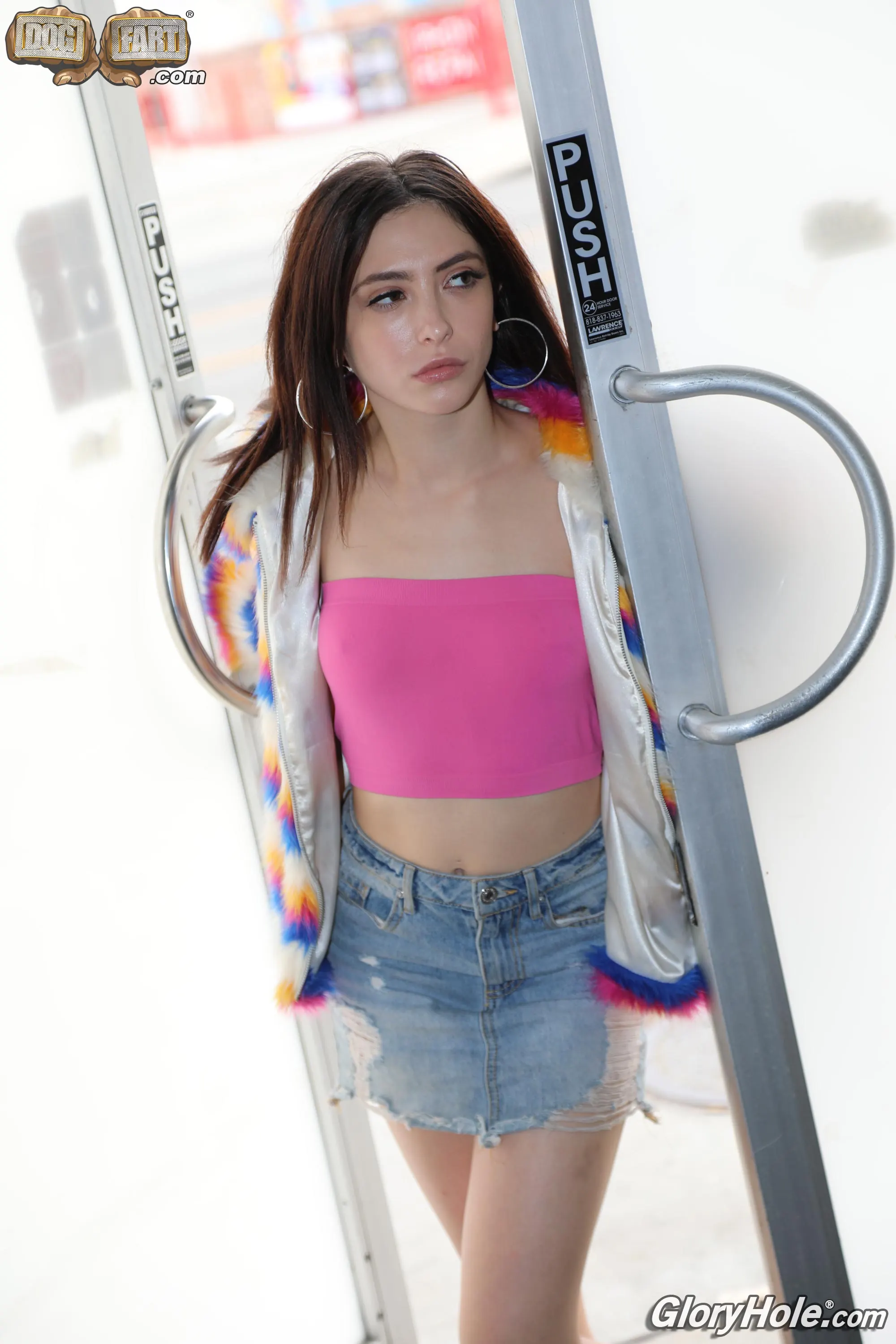 Dogfart '- Glory Hole' protagonizando Jane Wilde (foto 1)