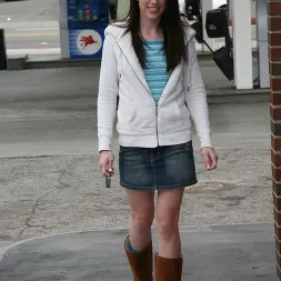 Janie Jones in 'Dogfart' - Glory Hole (Thumbnail 1)