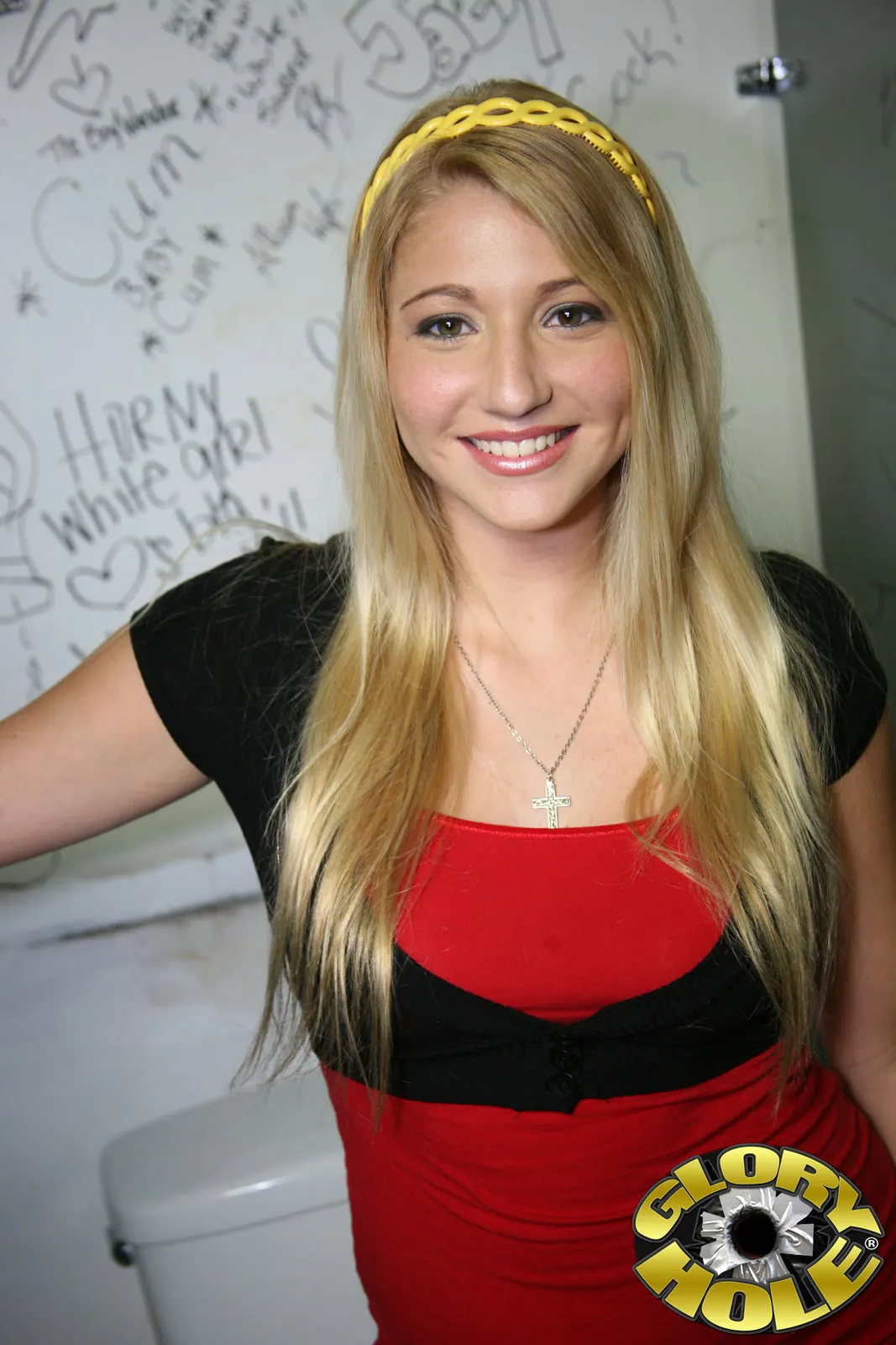 Jessi Stone en '- Glory Hole' from 'Dogfart' (foto 1) Dogfart '- Glory Hole' protagonizando Jessi Stone (foto 1)