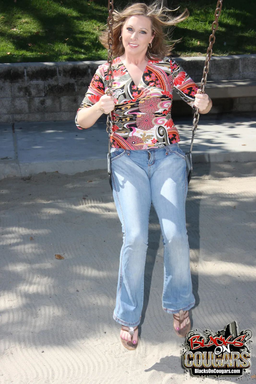 Dogfart '- Blacks On Cougars' starring Keira Kensley (Photo 4)