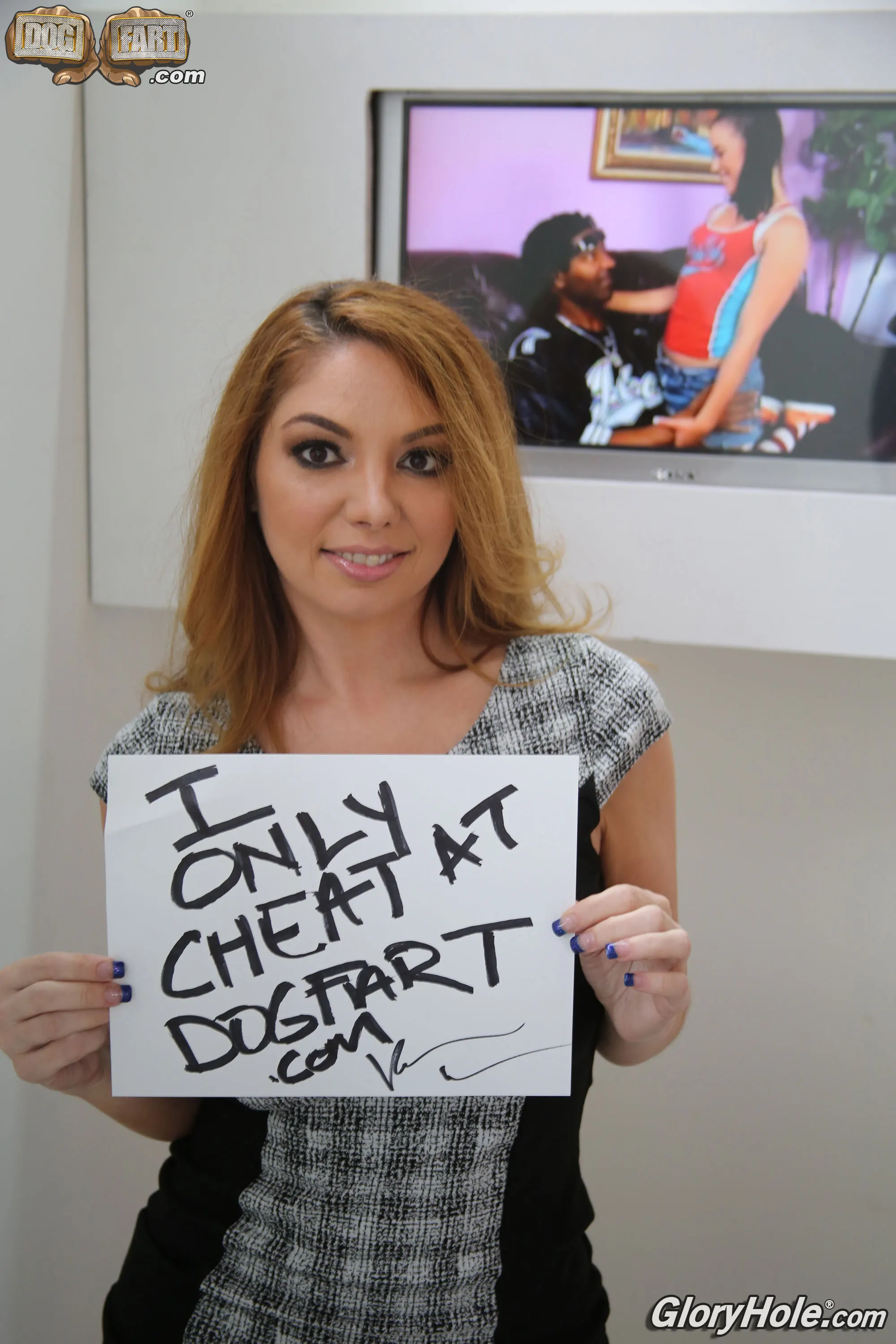 Dogfart '- Glory Hole' starring Kiki Daire (Photo 1)