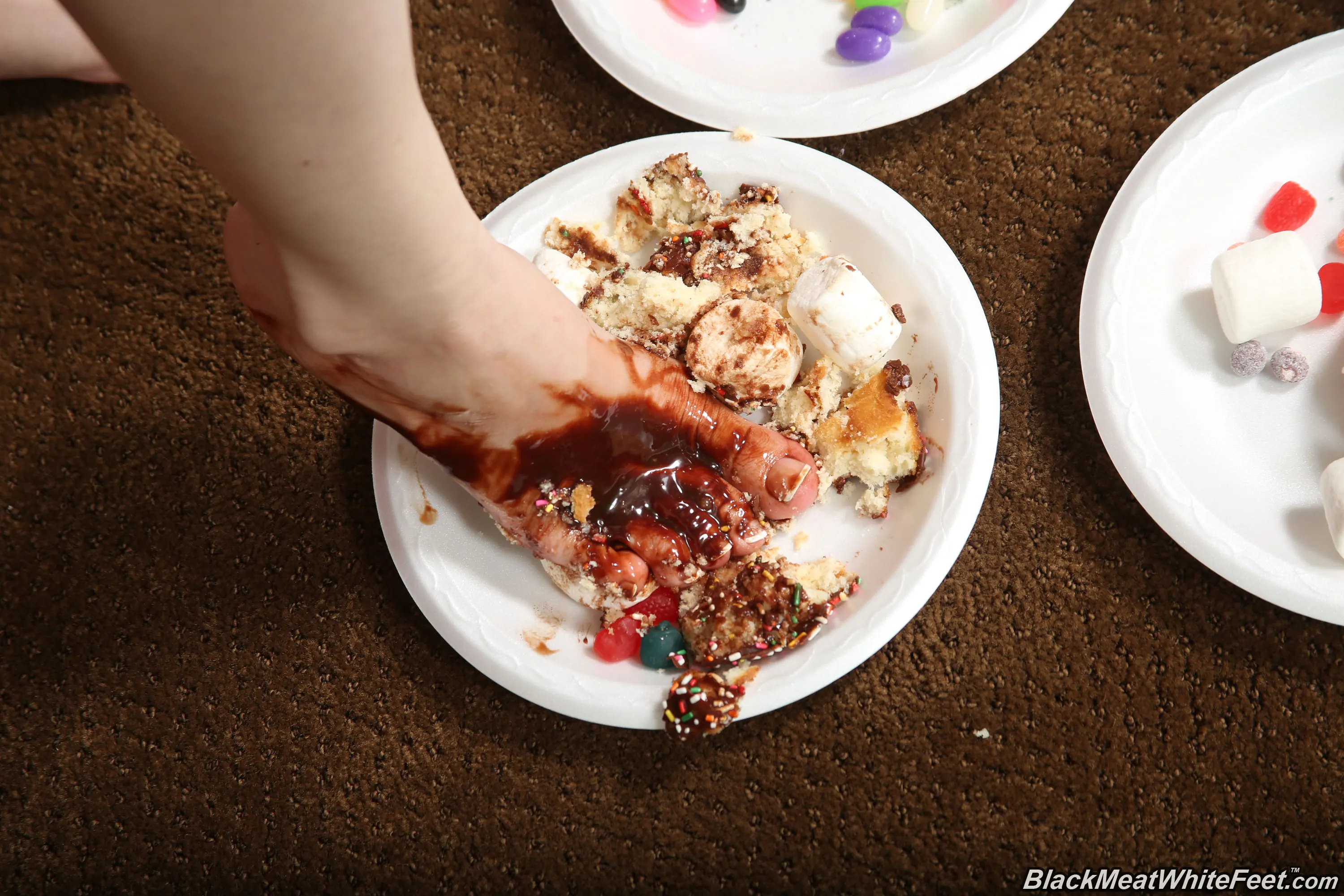 Dogfart '- Black Meat White Feet' starring Lara Brookes (Photo 14)