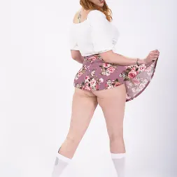 Lauren Phillips in 'Dogfart' - Glory Hole - Scene 2 (Thumbnail 2)