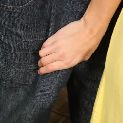 Mae Meyers in 'Dogfart' - Cuckold Sessions (Thumbnail 3)