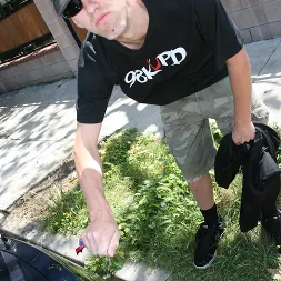 Mandy Sweet en - Watching My Mom Go Black (foto 1) Mandy Sweet en 'Dogfart' - Watching My Mom Go Black (Miniatura 1)