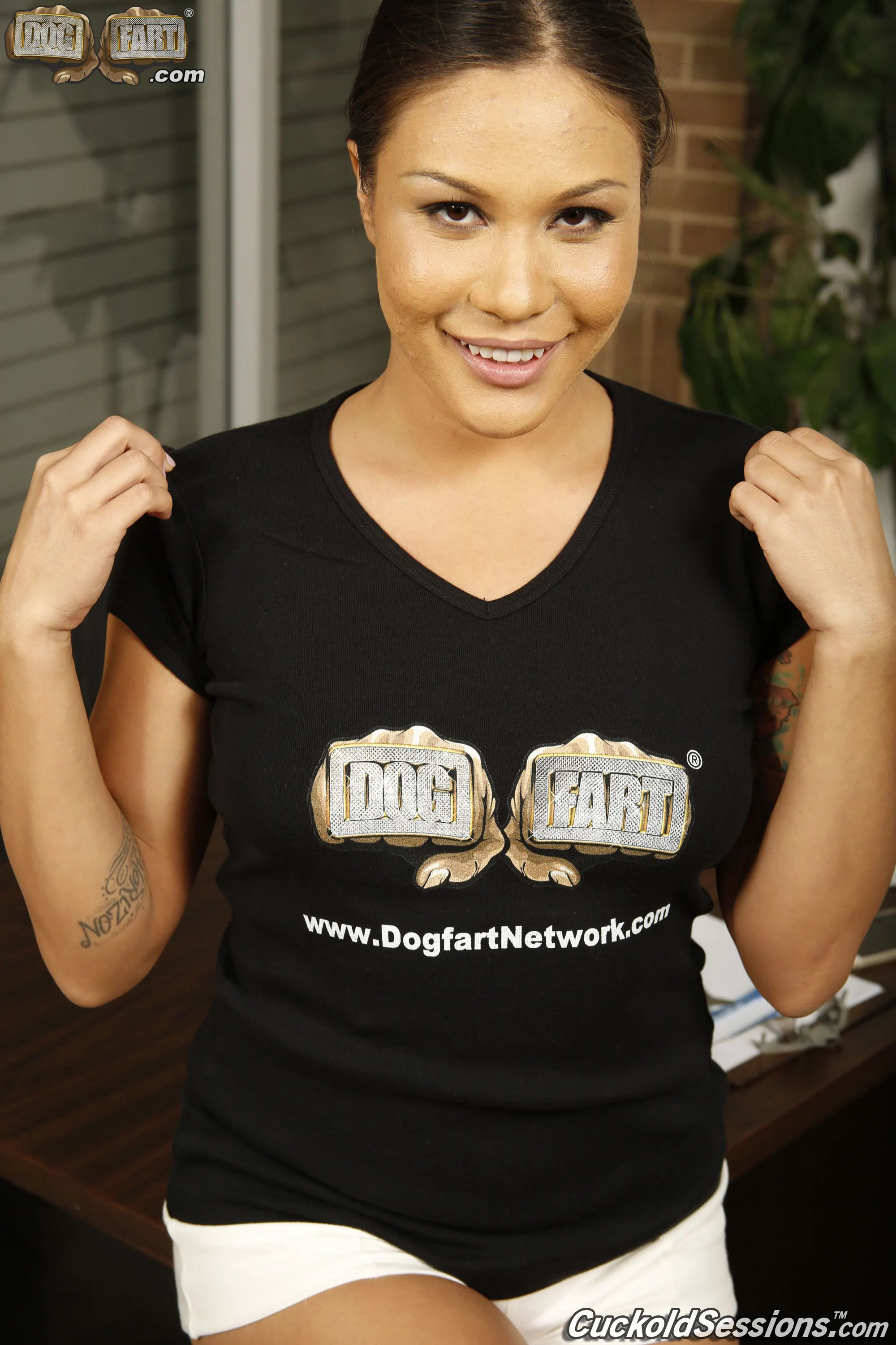 Dogfart '- Cuckold Sessions' starring Mena Mason (Photo 2)