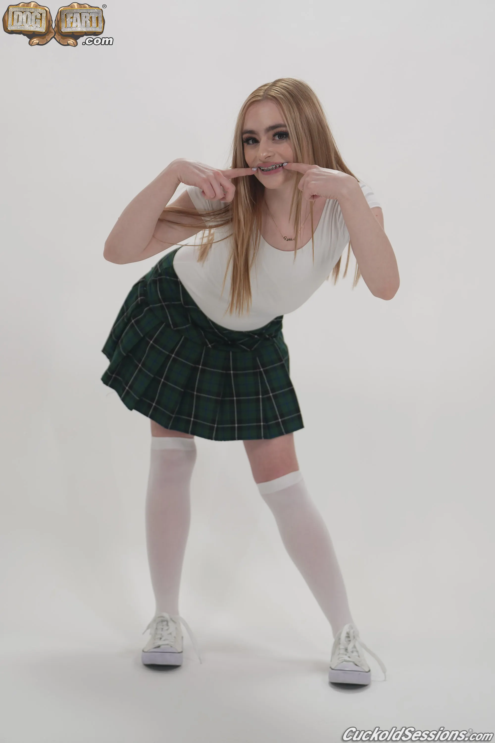 Reese Robbins in '- Cuckold Sessions' from 'Dogfart' (Photo 7) Dogfart '- Cuckold Sessions' starring Reese Robbins (Photo 7)