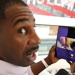 Savannah Bond en 'Dogfart' - Blacks On Blondes - Scene 3 (Miniatura 98)