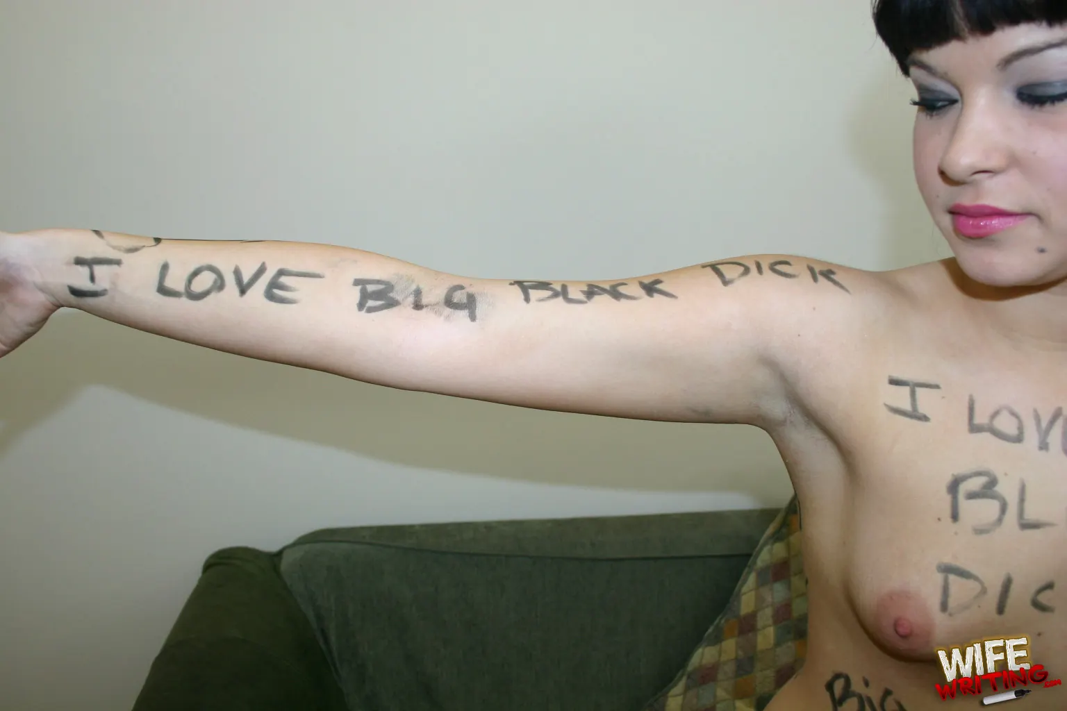 Dogfart '- Wife Writing' starring Shana Knight (Photo 2)