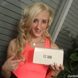 Skylar Green in 'Dogfart' - Cuckold Sessions (Thumbnail 2)