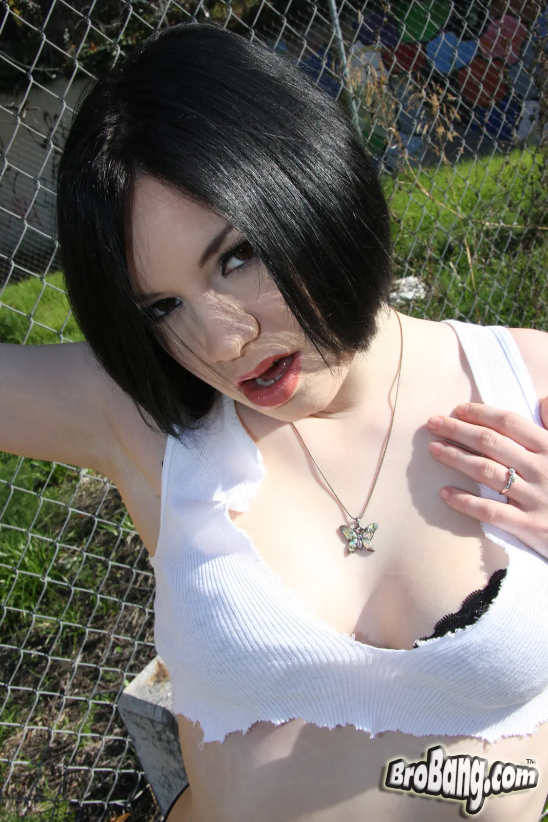 Tatianna Kush in '- Interracial Blowbang' from 'Dogfart' (Photo 2) Dogfart '- Interracial Blowbang' starring Tatianna Kush (Photo 2)