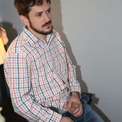 Tiffany Watson en - Cuckold Sessions (foto 12) Tiffany Watson en 'Dogfart' - Cuckold Sessions (Miniatura 12)