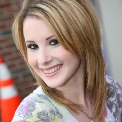 Tweetie Valentine in 'Dogfart' - Glory Hole (Thumbnail 2)