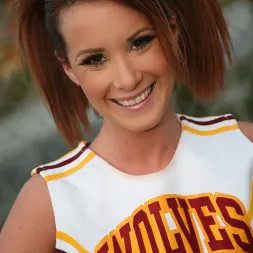 Tweety Valentine in - Interracial Blowbang (Photo 2) Tweety Valentine in 'Dogfart' - Interracial Blowbang (Thumbnail 2)