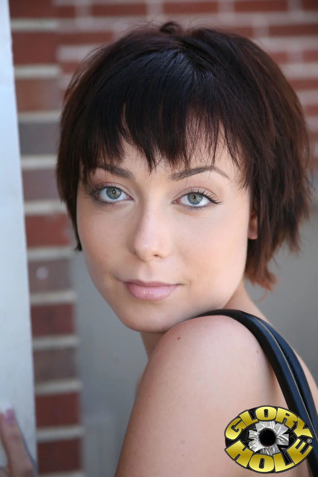 Dogfart '- Glory Hole' starring Zoe Voss (Photo 2)